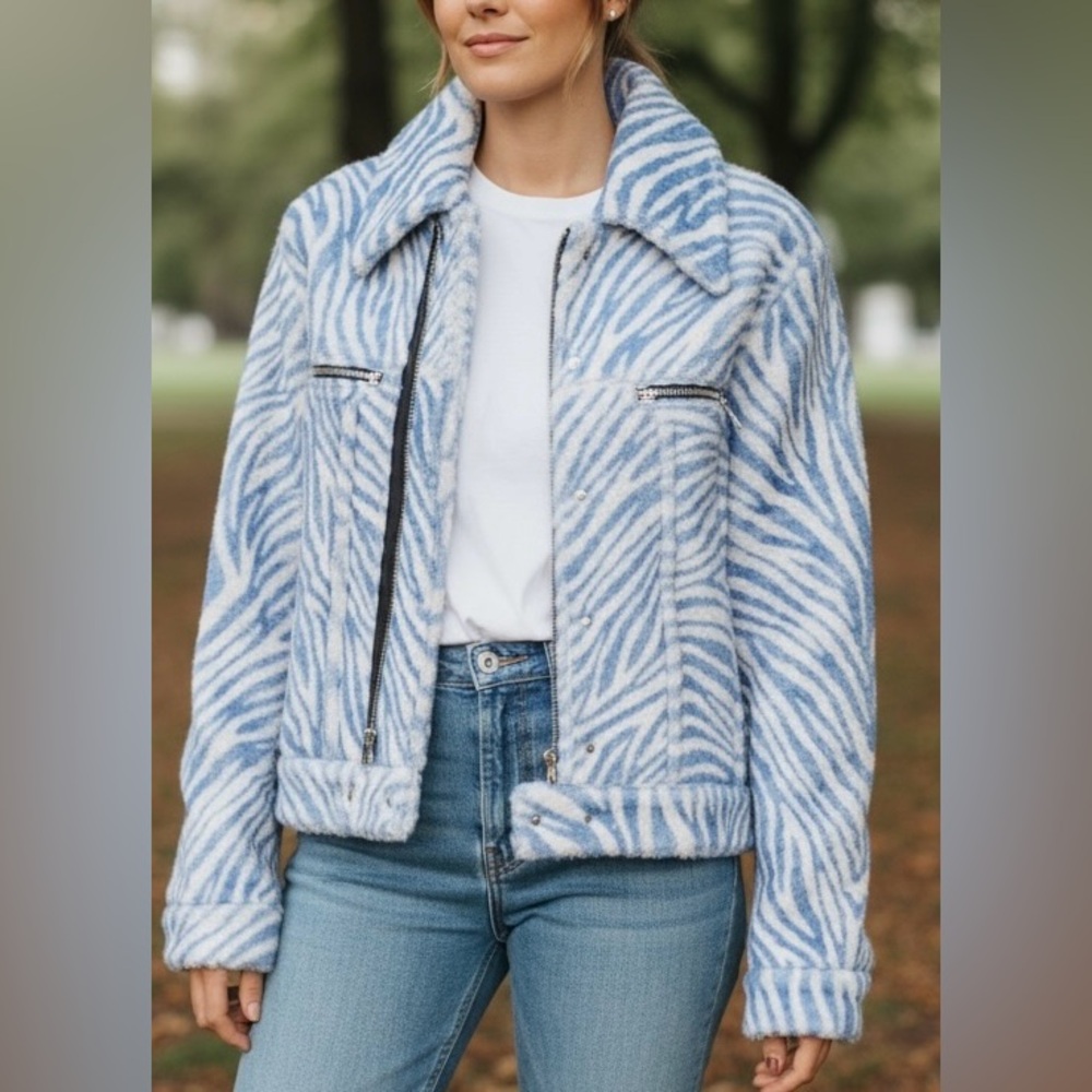 RtA Ivana Jacket dyed shearling Blue‎ white Zebra women’s teddy coat size XXS